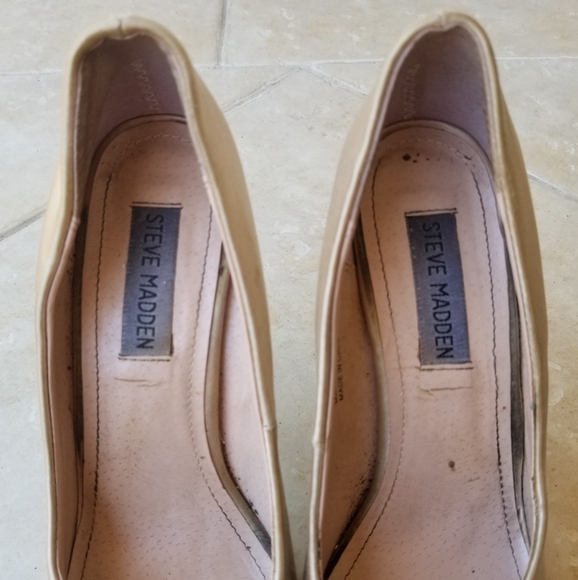 Steve Madden Partyy-R Rhinestone Platform Pump - Picture 6 of 8